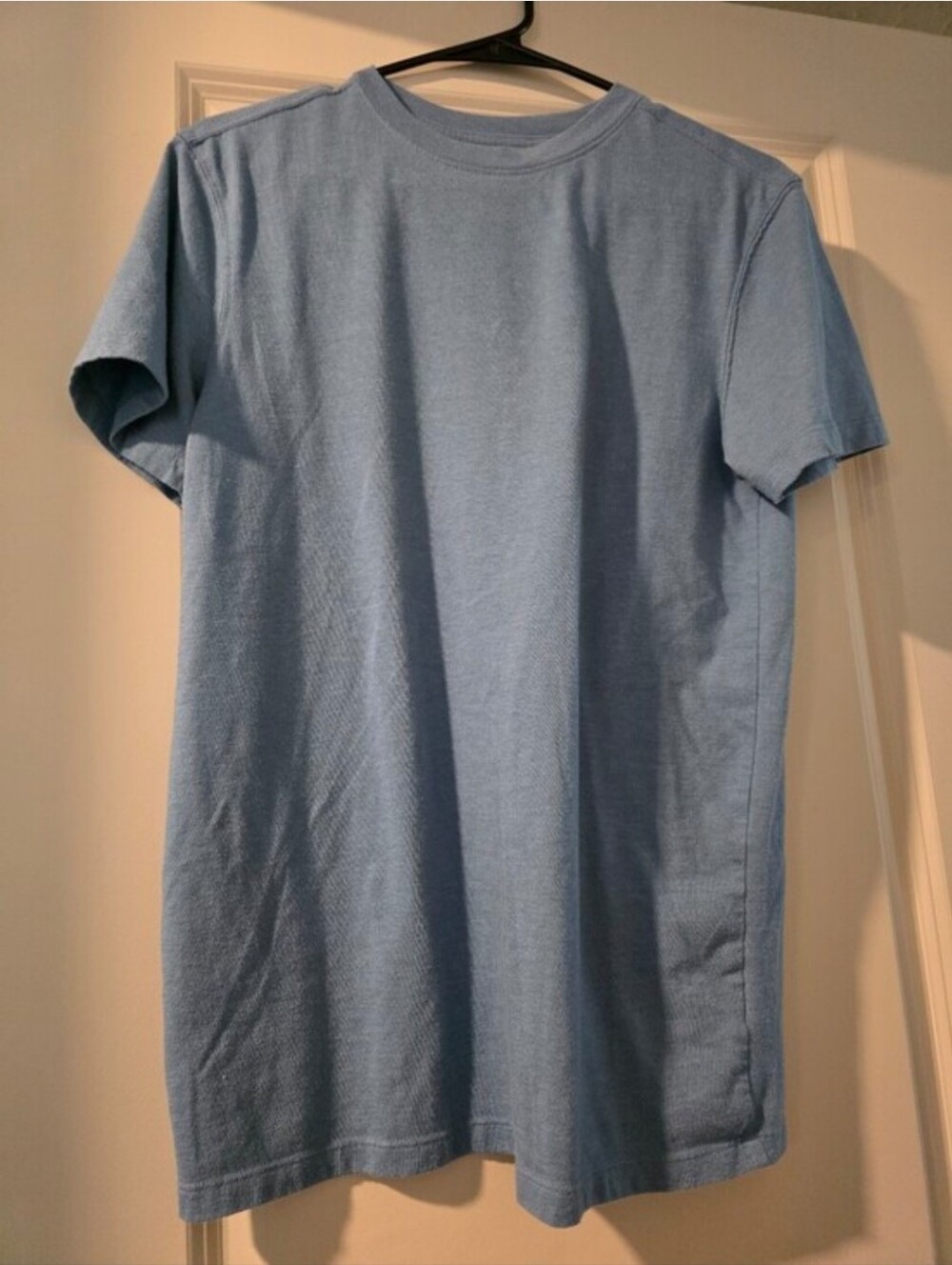 Men's Top